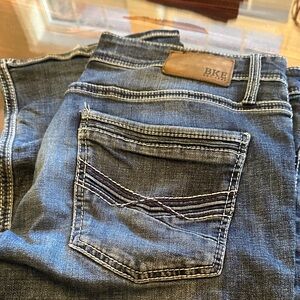 BKE Men’s Denim Jeans with Contrast Stitching